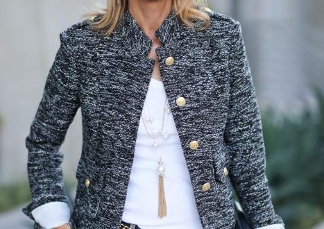 1de110f64a02ca172e83bf316cf264cd-467x700