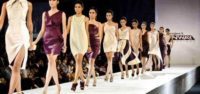 hudenkie-modeli-na-podiume-foto-fashiontime-ru