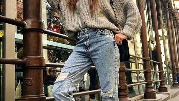 sviter-s-effektom-oversayz-mozhno-nadet-s-varenkami-v-prohladnyy-den-foto-krasotka-cc