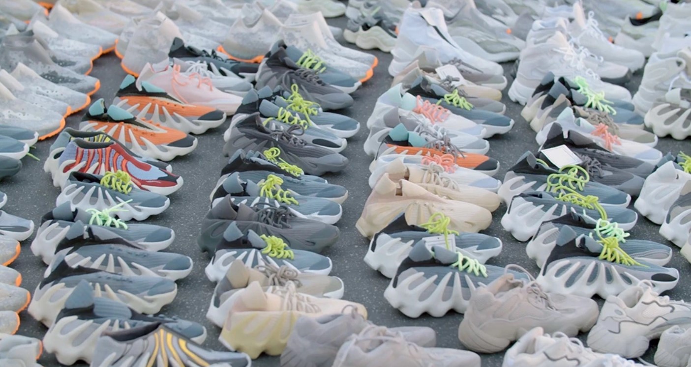 Весь мир сходит с ума от Adidas Yeezy: феномен популярности